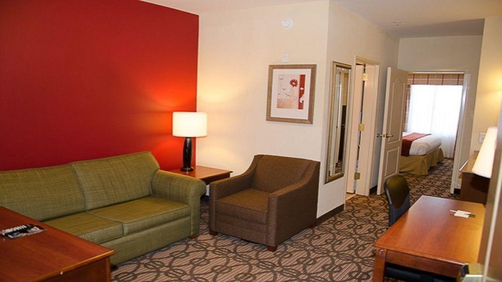 Holiday Inn Express Hotel & Suites Lagrange I-85, An Ihg Hotel Εξωτερικό φωτογραφία