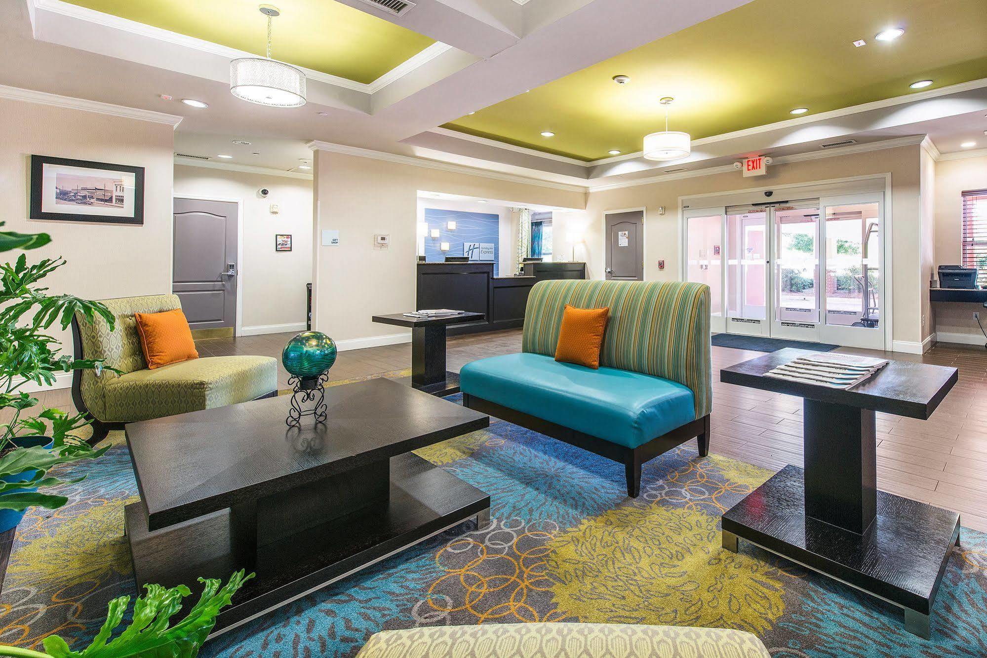Holiday Inn Express Hotel & Suites Lagrange I-85 By Ihg Εξωτερικό φωτογραφία
