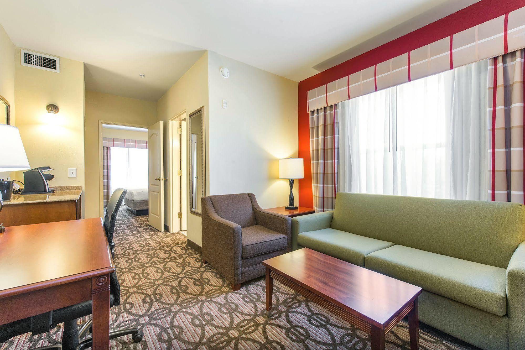 Holiday Inn Express Hotel & Suites Lagrange I-85, An Ihg Hotel Εξωτερικό φωτογραφία